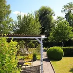 In Mit Schoenem Garten By Interhome Feriehus Storkow (Mark)